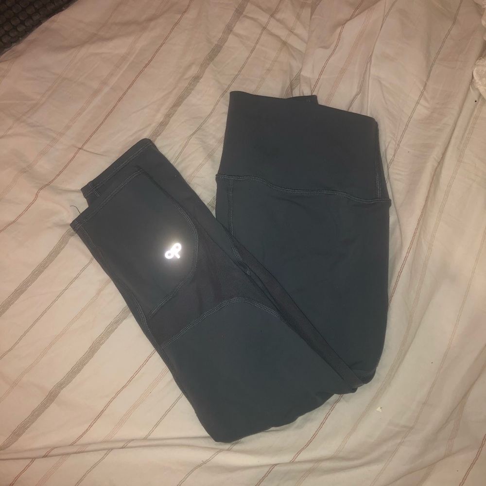 Alo cropped leggings - Picture 4 of 4